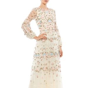 Mac Duggal | Floral Embellished Tulle Gown | Ivory - size 2